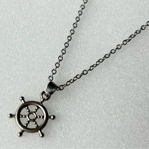 Vintage Nautical Silver Tone Pendant 0.75” On Oval Link Chain 18”